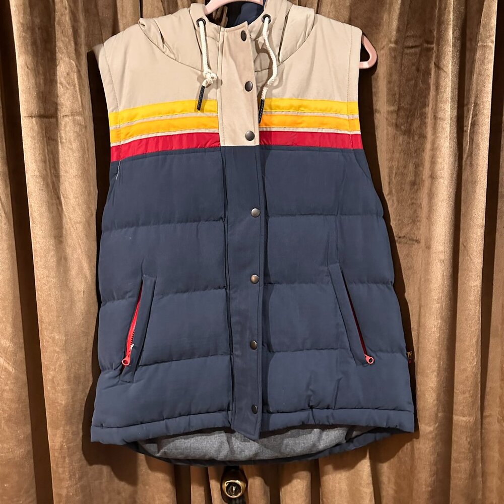 Unisex Epic Fader Puffer Hooded Vest in XXL